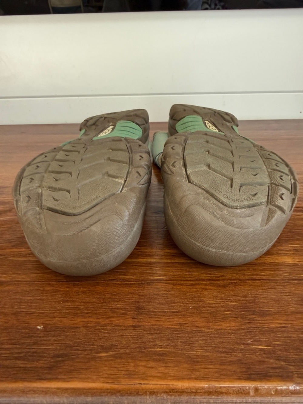 Keen Newport H2 Womens 7 Green Sport Sandals Water Hiking Comfort - Picture 10 of 10